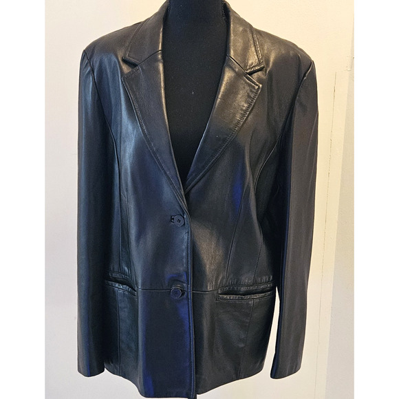 Danier Women Black Leather Notch Collar Lg Sleeve Front Button Jacket SZ 14- 16 - Picture 1 of 13